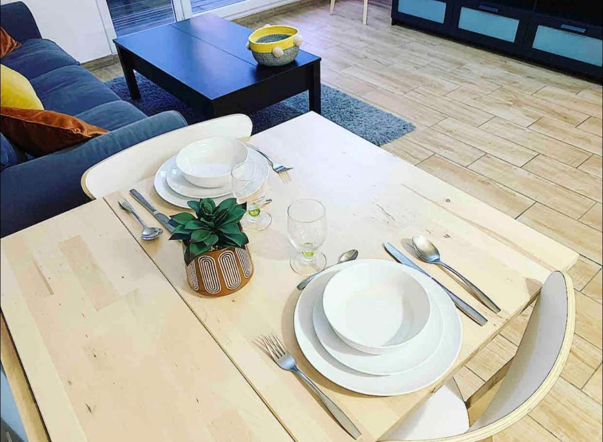 Logement Exceptionnel Avec Jardin Proche Disney Apartment Montevrain Luaran gambar