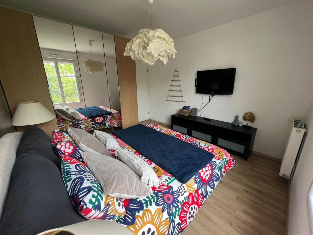 Logement Exceptionnel Avec Jardin Proche Disney Apartment Montevrain Luaran gambar